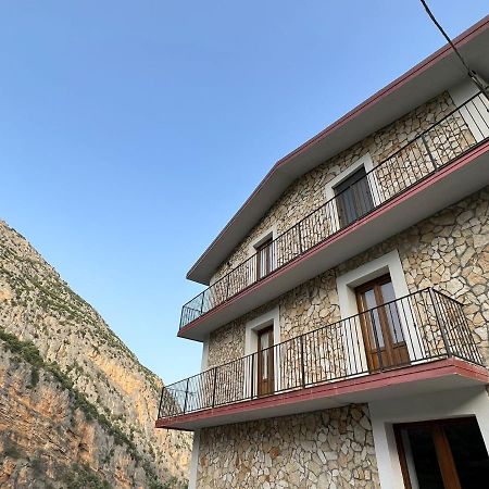 مبيت وإفطار شيفيتا L'Oasi Del Raganello المظهر الخارجي الصورة