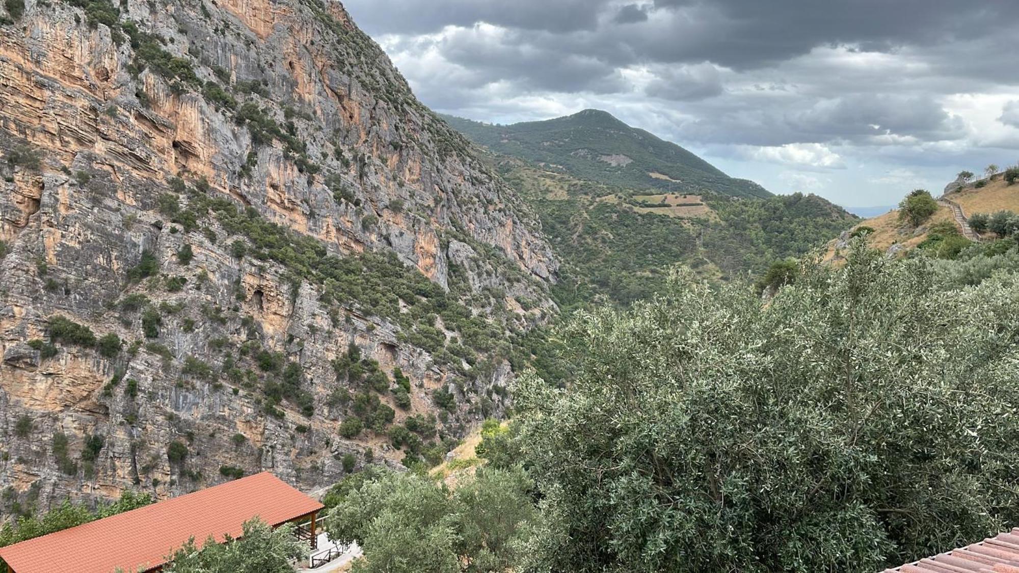 مبيت وإفطار شيفيتا L'Oasi Del Raganello المظهر الخارجي الصورة